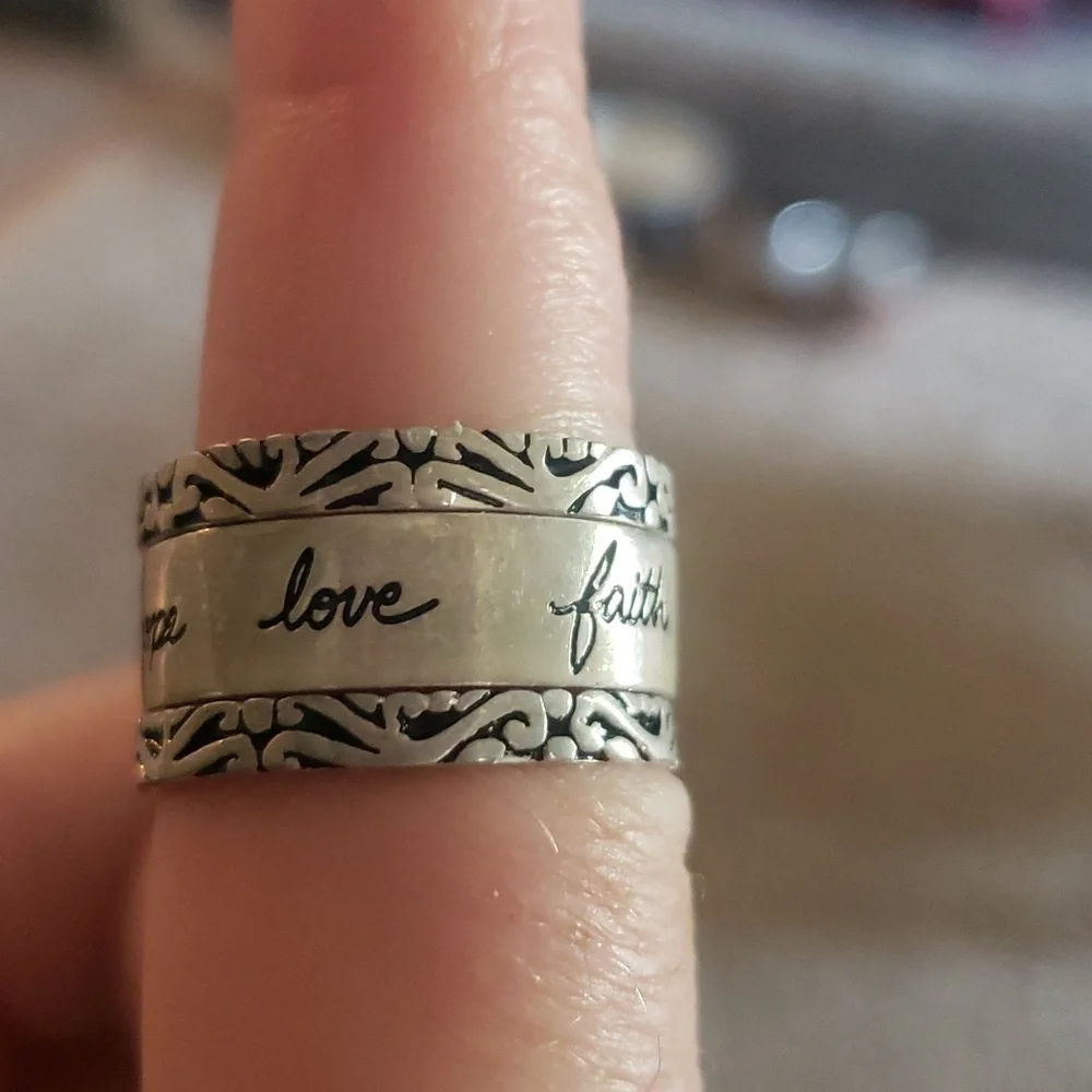 Ring - Picture 2 of 3